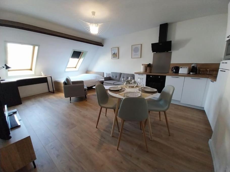 Studio Babylone - Parking & Wifi Chartres Esterno foto